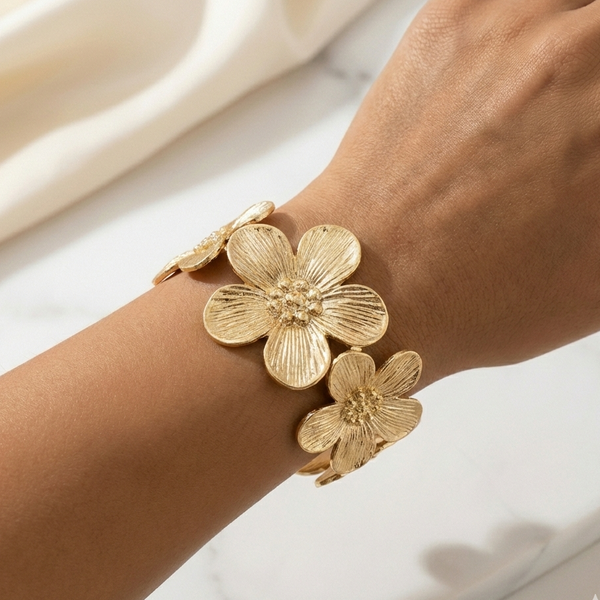Brazalete Flor Dorado