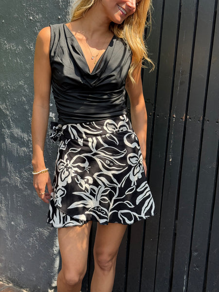 FALDA PAREO ELOISA NEGRO DISEÑO