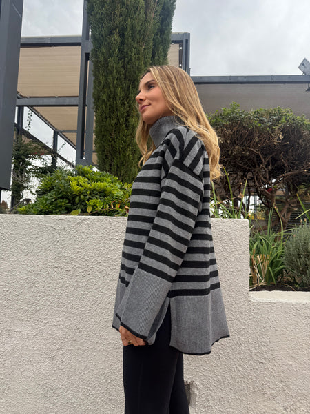 SWEATER CAIRO RAYAS GRIS