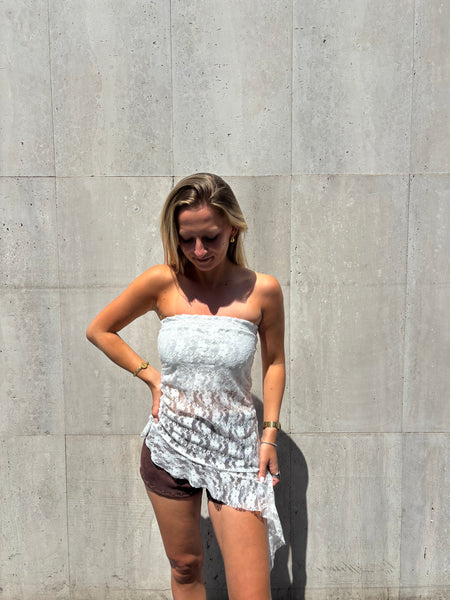 TOP ALBA VOLANTES ENCAJE BLANCO