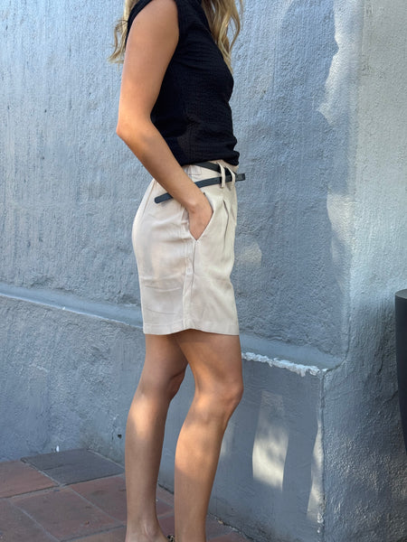 SHORT SASTRERO LUNA BEIGE