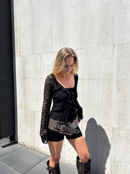 BLUSA MILI ENCAJE NEGRO