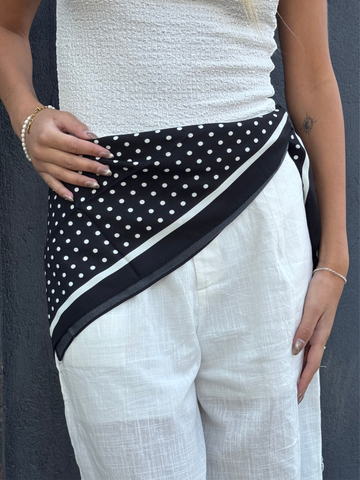 PAÑUELO BETANIA NEGRO LUNAR